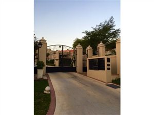 Studio apartment in Waterkloof Ridge
