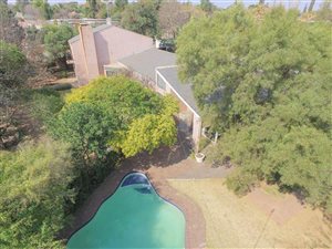 4 Bed House in Morningside Manor