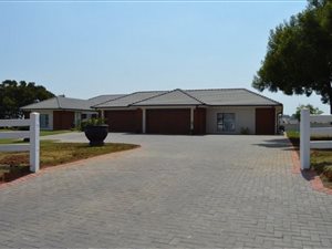 5 Bed House in Bredell AH