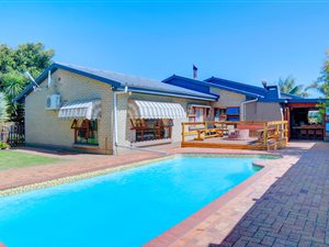 3 Bed House in George South