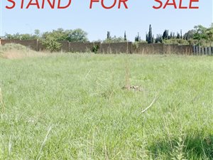 1800 m² Land available in Middelburg South
