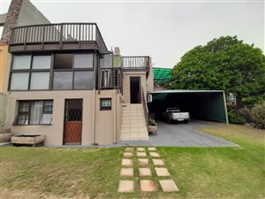 2 Bed Townhouse in Diaz Beach