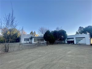 2 ha Farm in Estoire
