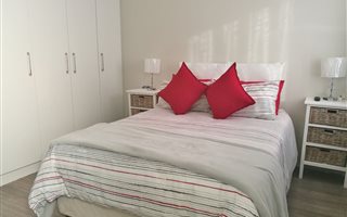 2 Bedroom Townhouse in Overbaakens