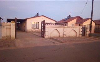 3 Bedroom House in Soshanguve