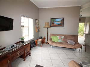 2 Bed Apartment in Herolds Bay