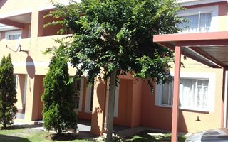 2 Bedroom Apartment in Meyersdal
