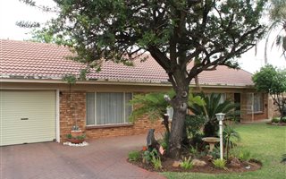 3 Bedroom House in Suiderberg