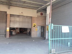 2100 m² Commercial space in Springfield Park