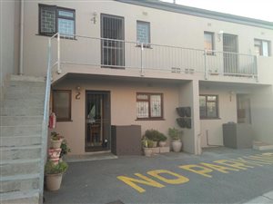 1 Bed Apartment in Klipdam
