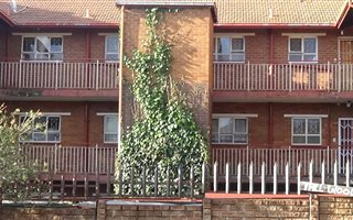 1 Bedroom Simplex in Windsor East