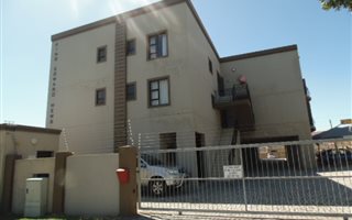 2 Bedroom Apartment in Newton Park