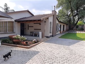 4 Bed House in Albemarle