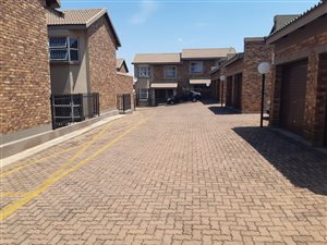 2 Bed Townhouse in Birchleigh