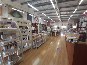 212 m² Retail Space in Hillcrest Park