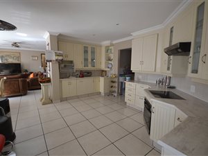 4 Bed House in Rose Acres Estate
