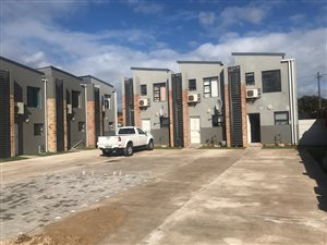 2 Bed Duplex in Newton Park