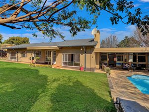 5 Bed House in Parkmore
