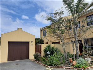 3 Bed Duplex in Ferndale