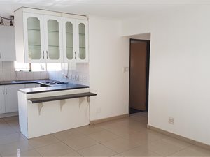 2 Bed Apartment in Lakefield