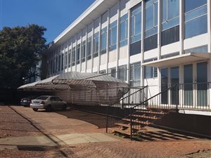 3800 m² Industrial space in Gezina