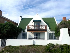 3 Bed House in Lamberts Bay