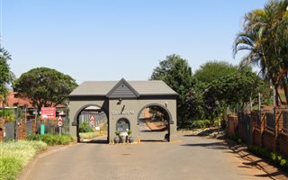 645 m² Land available in Aquapark