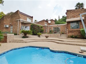 4 Bed House in Alphen Park