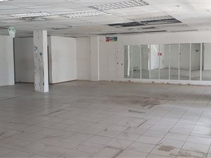 333 m² Retail Space in New Muckleneuk