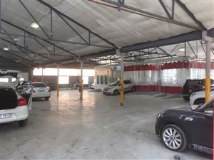 1100 m² Industrial space in Sebenza