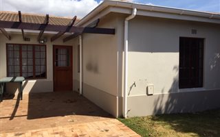 3 Bedroom Townhouse in Edgemead