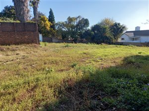 1825 m² Land available in Bedfordview