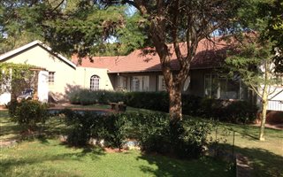 5 Bedroom House in Lynnwood Glen