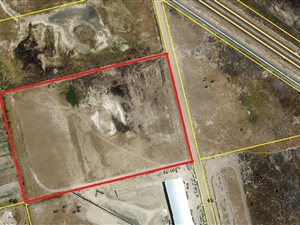 5.5 ha Land available in Philippi
