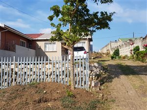 2 Bed House in Trenance Manor