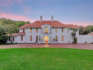 4 Bed House in Saxonwold