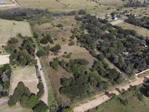 1.1 ha Land available in Sun Valley