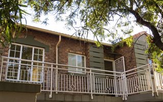 2 Bedroom Apartment in Equestria