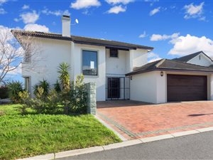 3 Bed House in Steynsrust