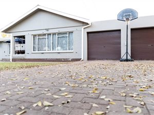 4 Bed House in Hospitaalpark