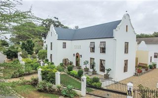 5 Bedroom House in Sonstraal Heights