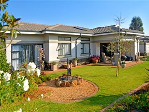 2 Bed House in Elandsfontein AH