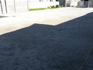 170 m² Land available in Stratford Green