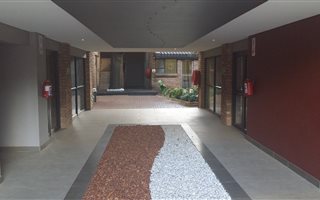 54 m² Office Space in Zwartkop