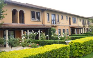 2 Bedroom Duplex in Plantations