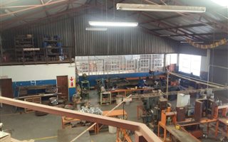 825 m² Industrial space in Amalgam