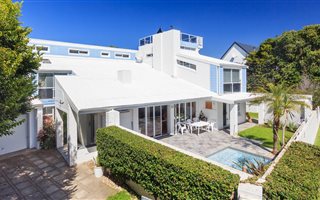 5 Bedroom House in Leisure Isle