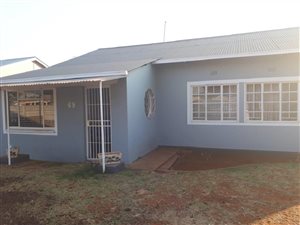 3 Bed House in Rothdene