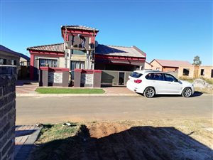 3 Bed House in Vanderbijlpark CE7