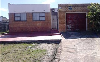 3 Bedroom House in Potsdam